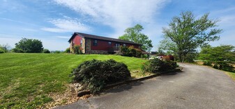 Building Photo - 2909 Bryan Rd