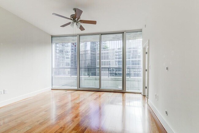 Building Photo - 1080 Peachtree St NE