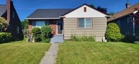 Building Photo - Exceptional 4 bedroom, 1 3/4 bath Two-Stor...