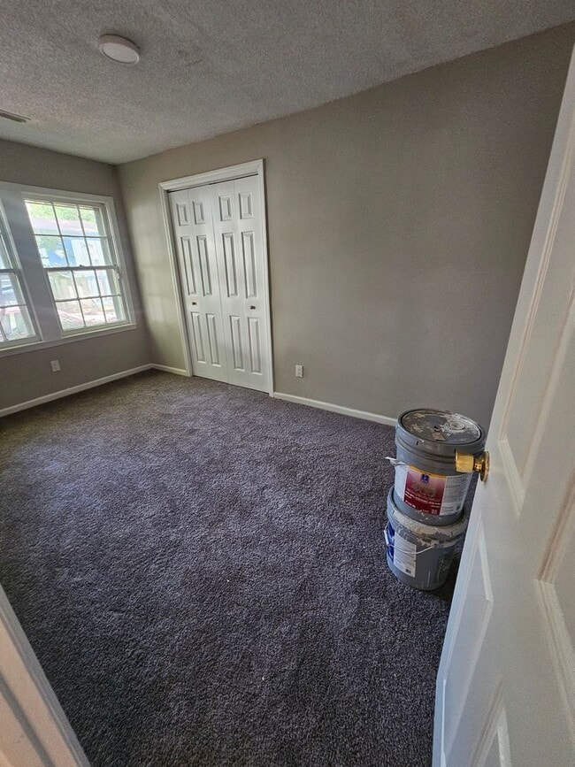 Building Photo - Move-In Ready 4BR Home in Rapidly Growing ...