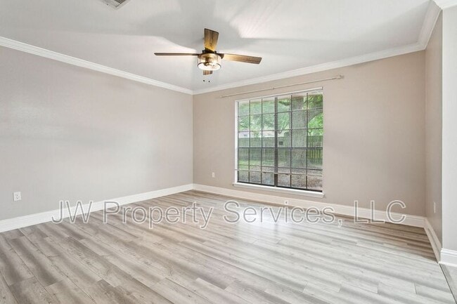 Building Photo - 1476 St Christopher Dr