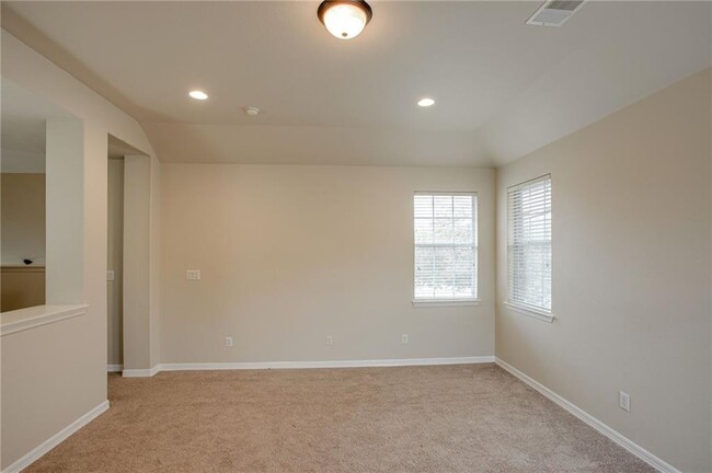 Building Photo - 811 Clear Meadow Ct