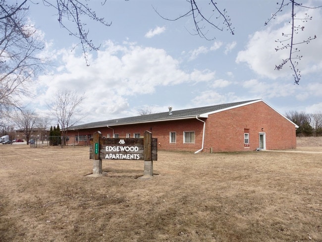 Primary Photo - Charles City Apartments