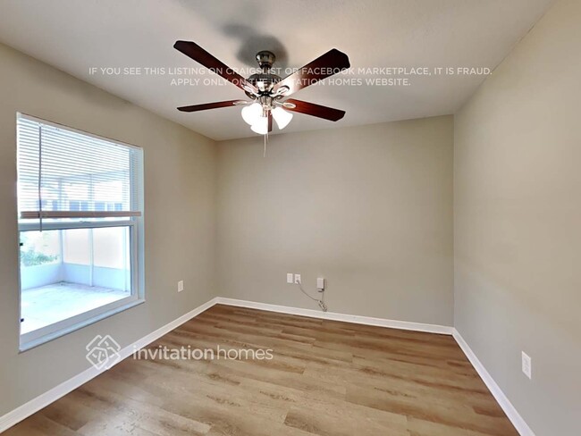 Building Photo - 2826 Gisela Rd