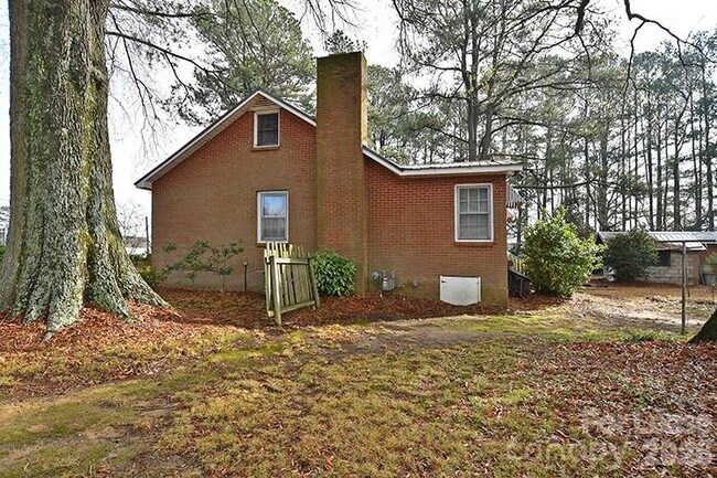 Building Photo - 1850 Landis Hwy