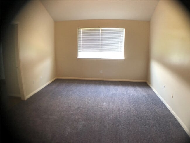 Building Photo - 18442 S Wimbledon Dr