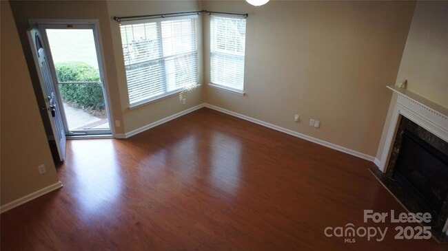 Building Photo - 12027 Stratfield Pl Cir