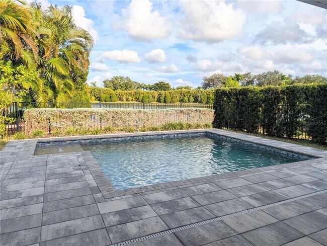 Building Photo - 7744 Sandhill Lake Dr