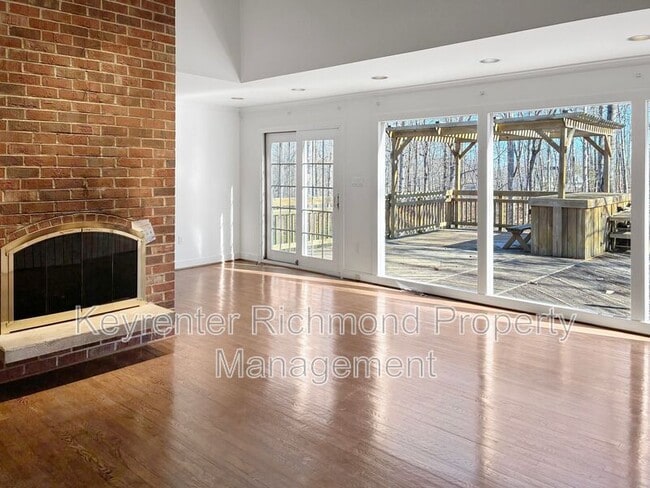 Building Photo - 1818 State Rte 635