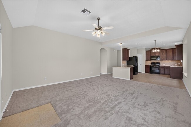 Building Photo - 24715 Hikers Bend Dr