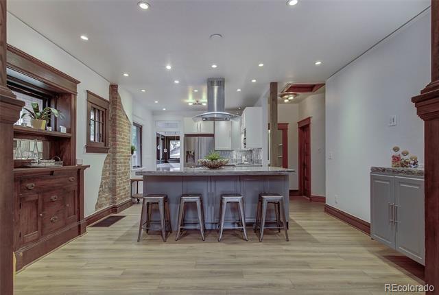 Building Photo - 1217 Steele St