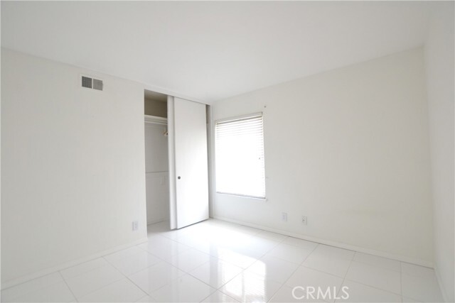 Building Photo - 5 Lemon Grove