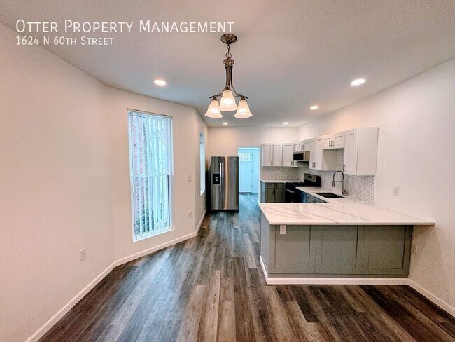 Building Photo - 1624 N 60th St