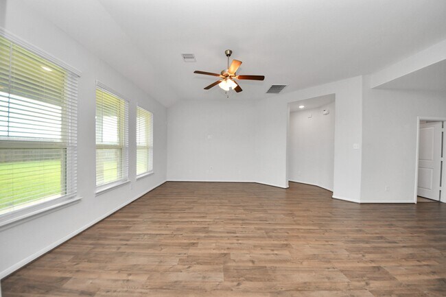 Building Photo - 2326 Kelson Cove Dr
