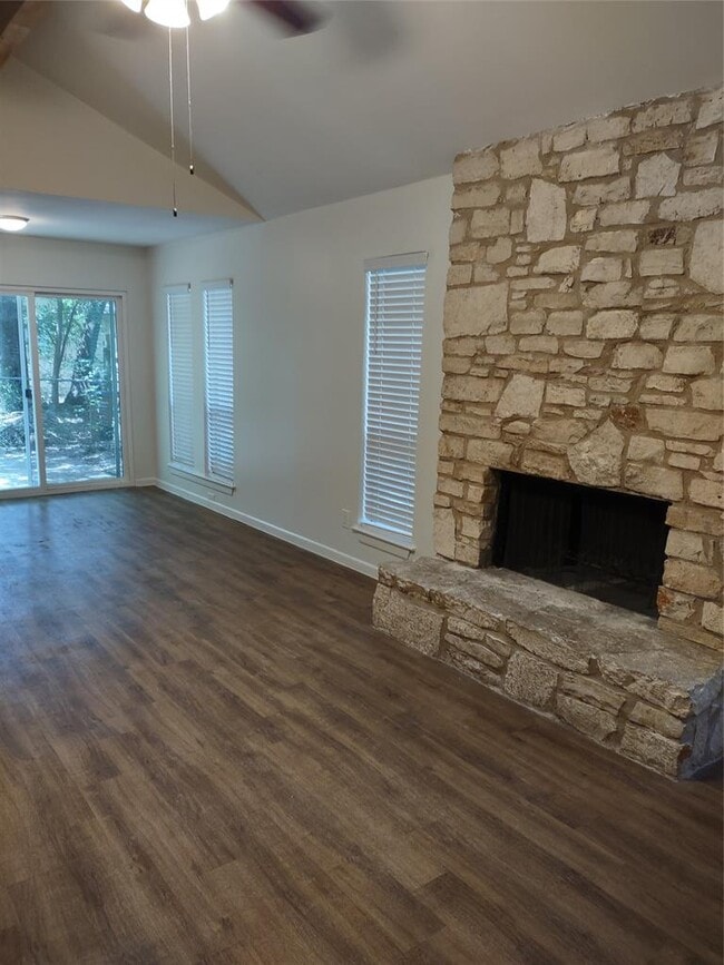 Building Photo - 5405 Brompton Cir