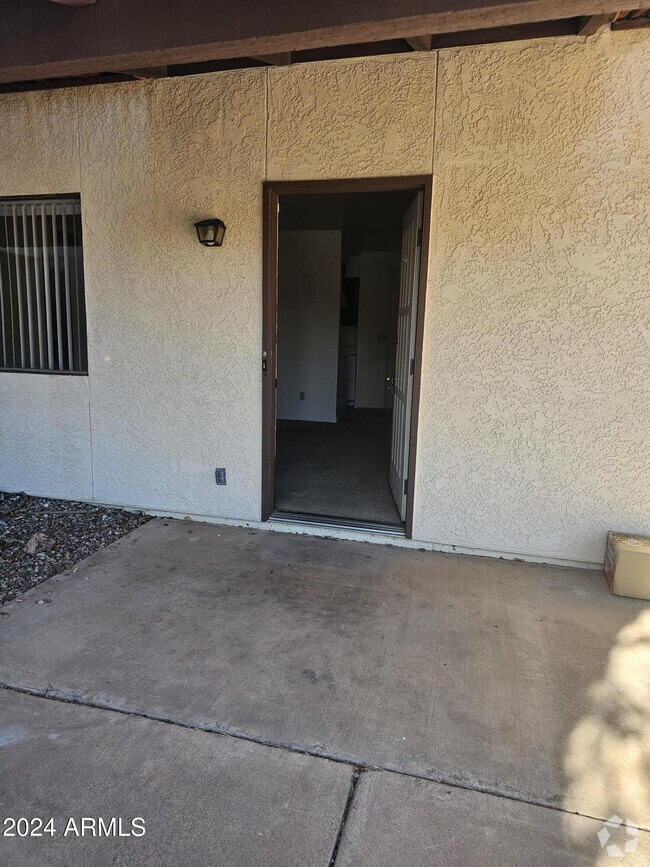 Building Photo - 1401 Paseo San Luis -