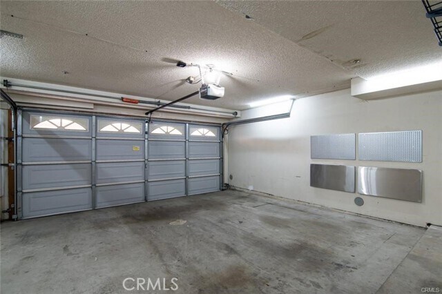 Building Photo - 105 Marguerita Ave