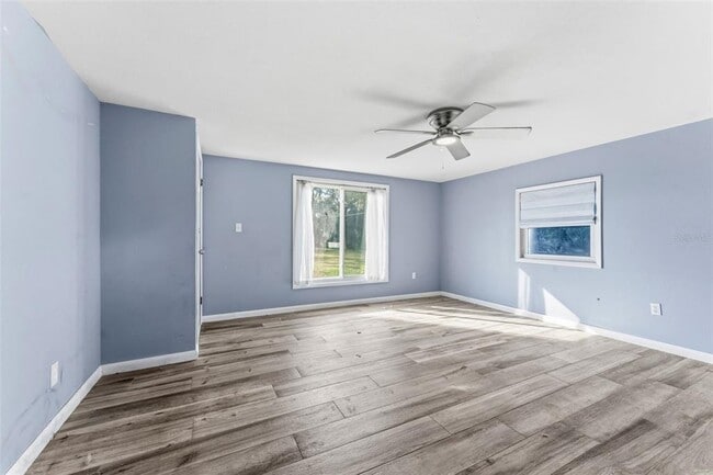 Building Photo - 8010 Riverview Dr