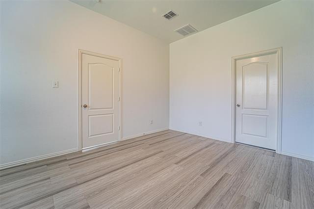 Building Photo - 2741 Sunlight Dr