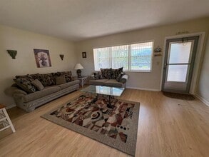 Building Photo - 113 Waltham E