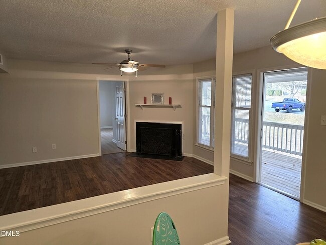 Building Photo - 2811 Edridge Ct