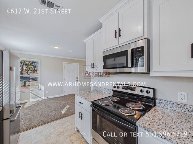 Building Photo - 4617 W 21st St