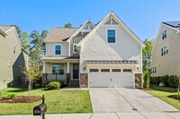 Building Photo - *Application PENDING* AVAILABLE IN MAY!  Stunning, like-new 4 bedroom, 4 bath home with large fen...