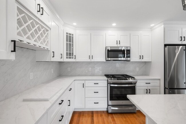 Building Photo - 60 Ellsworth Rd