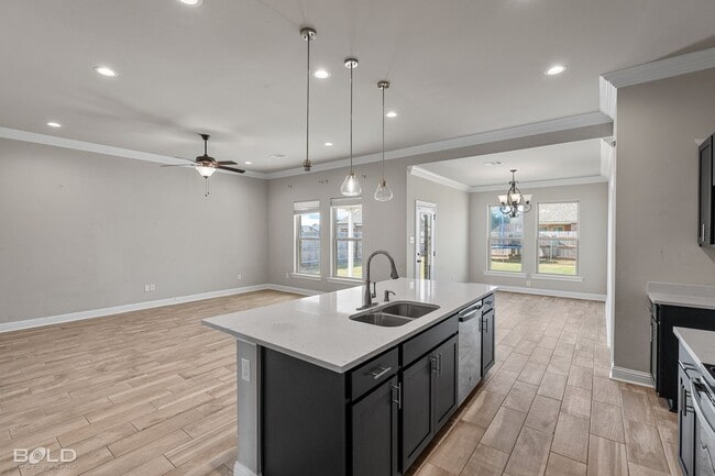 Building Photo - 126 St Edmunds Wy