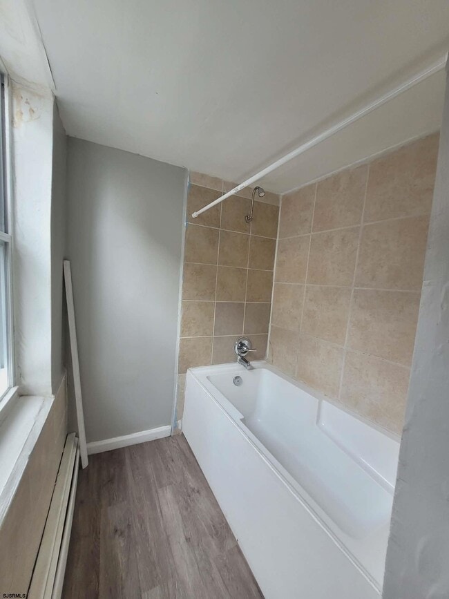 Building Photo - 1108 Baltic Ave