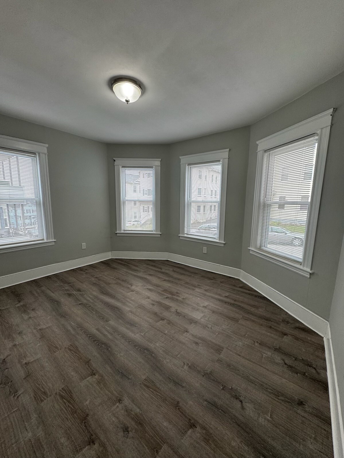 Building Photo - 47 Windham St