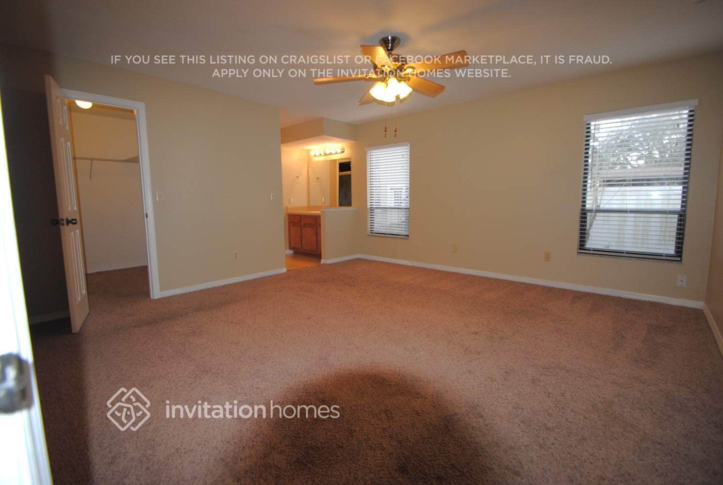 Building Photo - 1272 Balmy Beach Dr