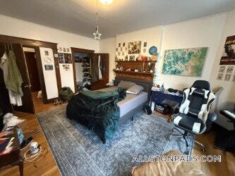 Building Photo - 19 Long Ave