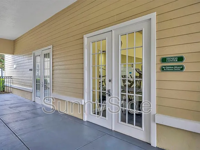 Building Photo - 4012 Santa Maria Dr