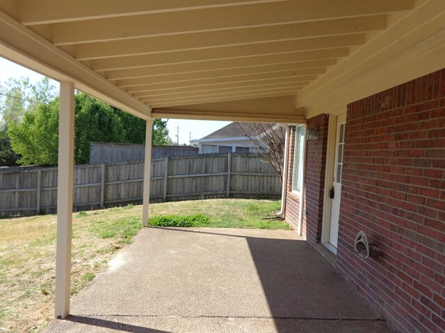 Building Photo - 1326 Siskin Dr