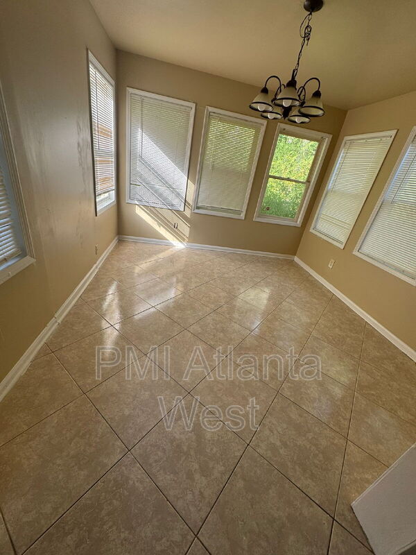 Building Photo - 843 Garden Walk Blvd