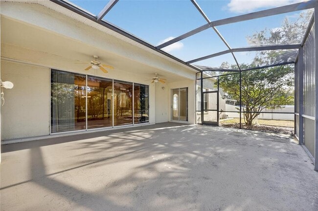 Building Photo - 9115 Pinebreeze Dr