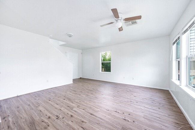 Building Photo - 4114 Heritagestone Dr