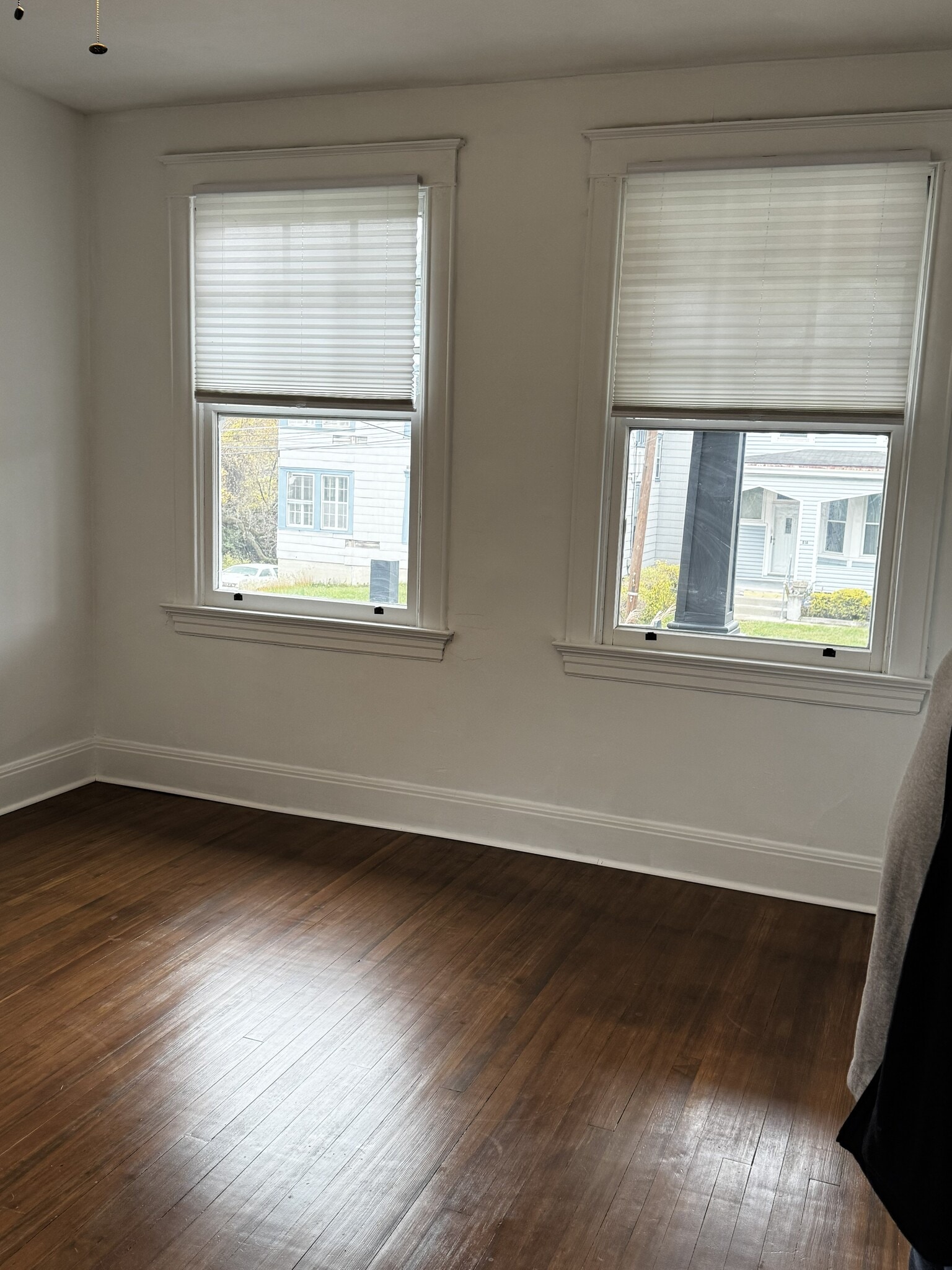 Building Photo - 517 Camden Ave