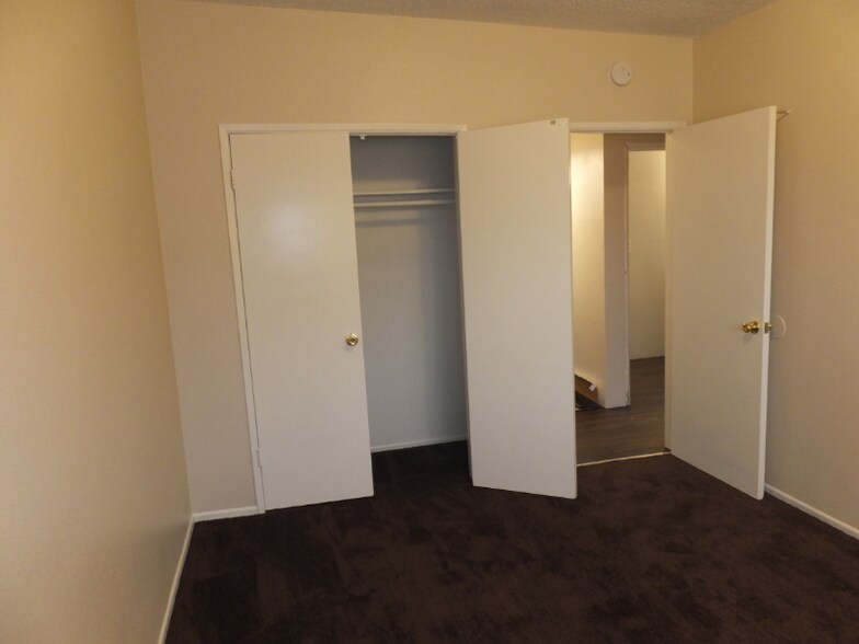 Building Photo - 6890 Paramount Blvd