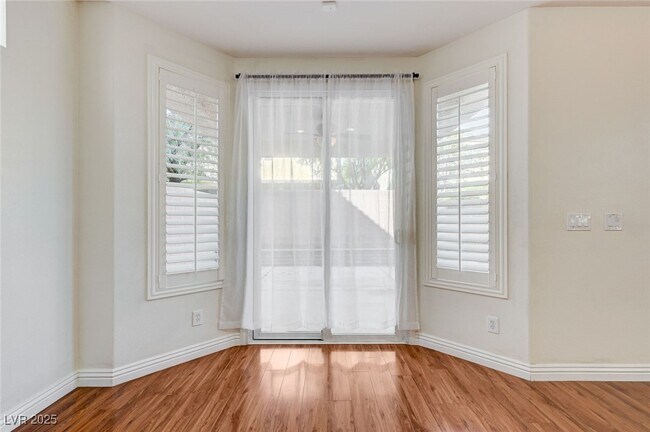 Building Photo - 10644 Tray Mountain Ave