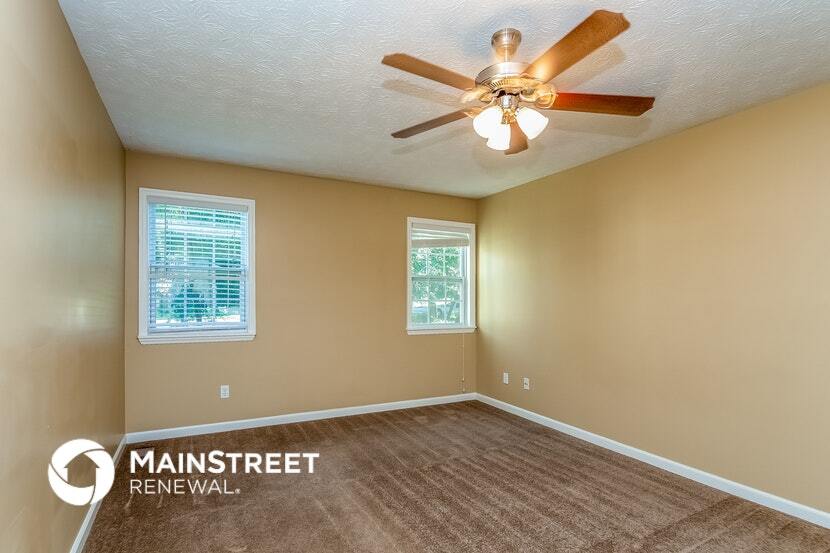 Building Photo - 2210 Rocky Mill Dr