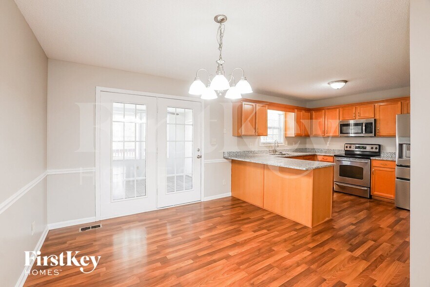 Building Photo - 3407 Bradfield Dr