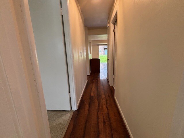 Building Photo - 222 Timber Trl
