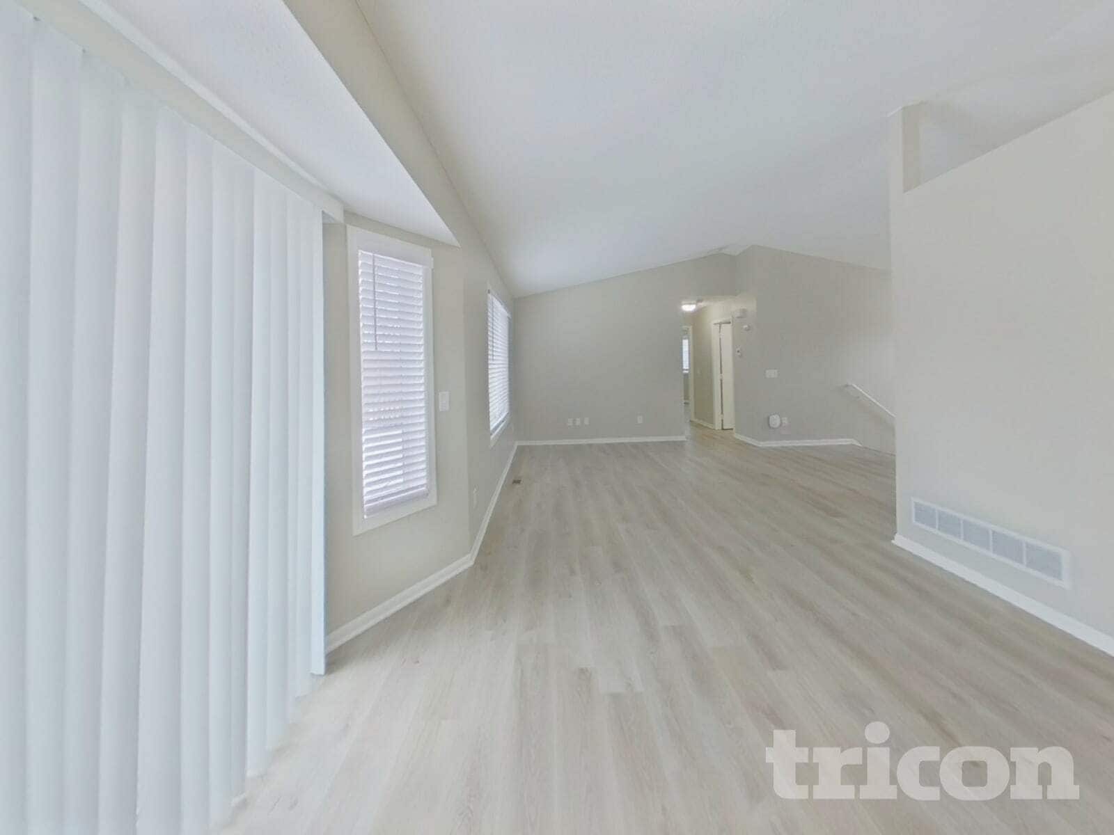 Building Photo - 14098 Yosemite Ave S