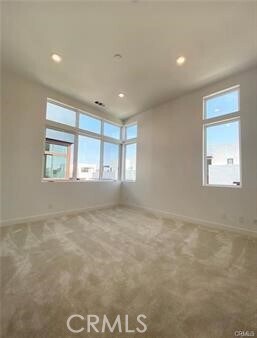 Building Photo - 402 Transport