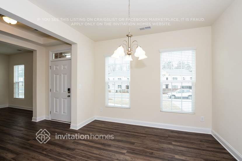 Building Photo - 131 Sassafras Rd