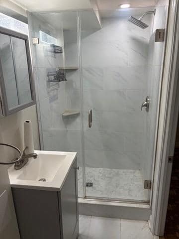 Building Photo - 8503 Kings Ridge Rd