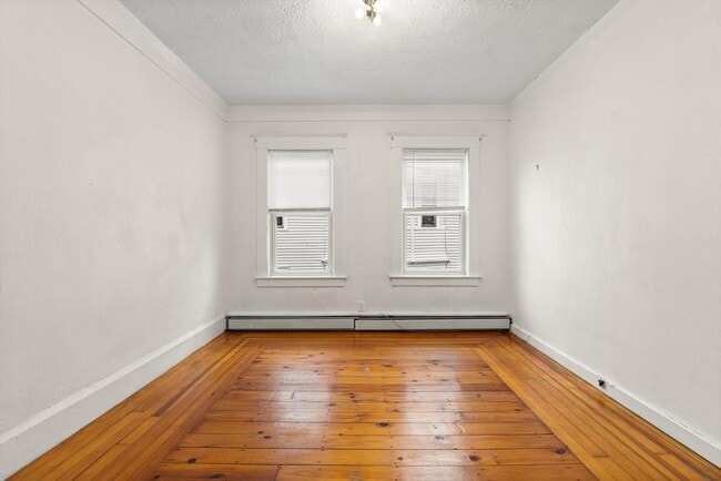 Building Photo - 69 Nesmith St