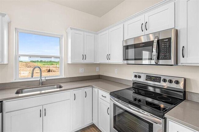 Building Photo - Brand New 3 Bedroom, 2.5 Bath, 2-Car Garag...